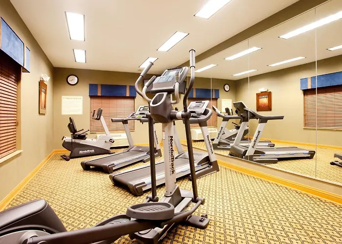 Holiday Inn Express & Suites Chicago South Lansing By Ihg