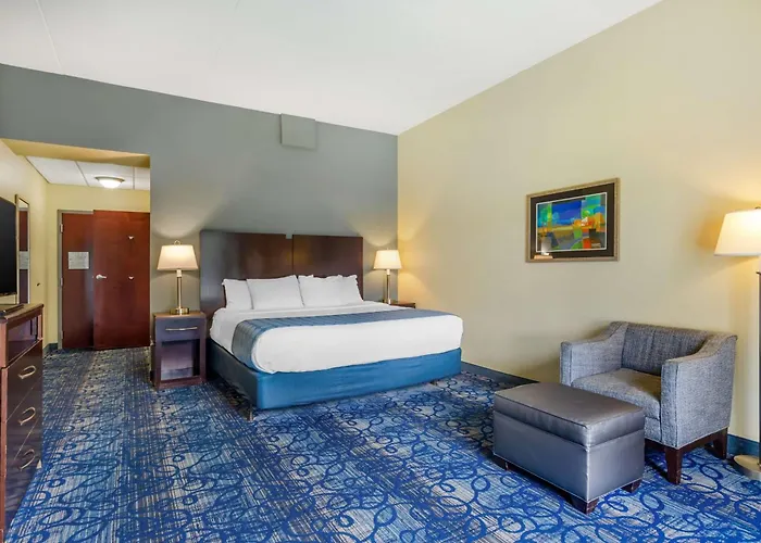 Best Western Plus Waynesboro