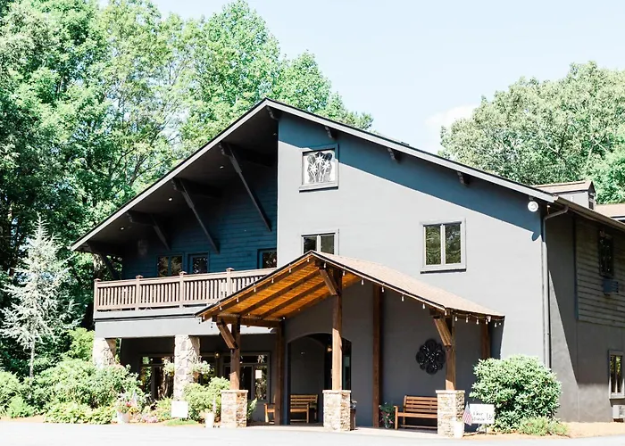 Sylvan Valley Lodge And Cellars