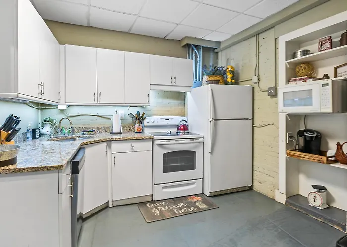 Dallas Farmers Market Apartment, Just Right In Downtown Dallas Tx Perfect Place