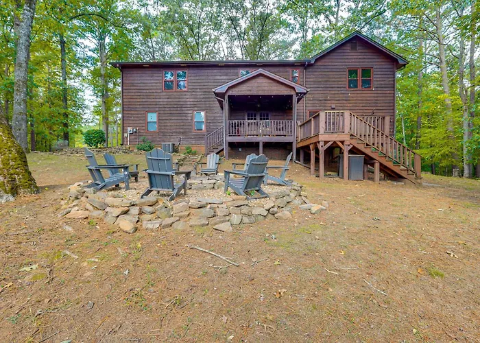 Mcdonough Escape W/ Private Hot Tub & Game Room!