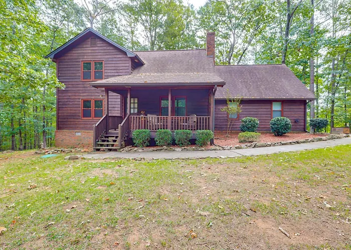 Mcdonough Escape W/ Private Hot Tub & Game Room!