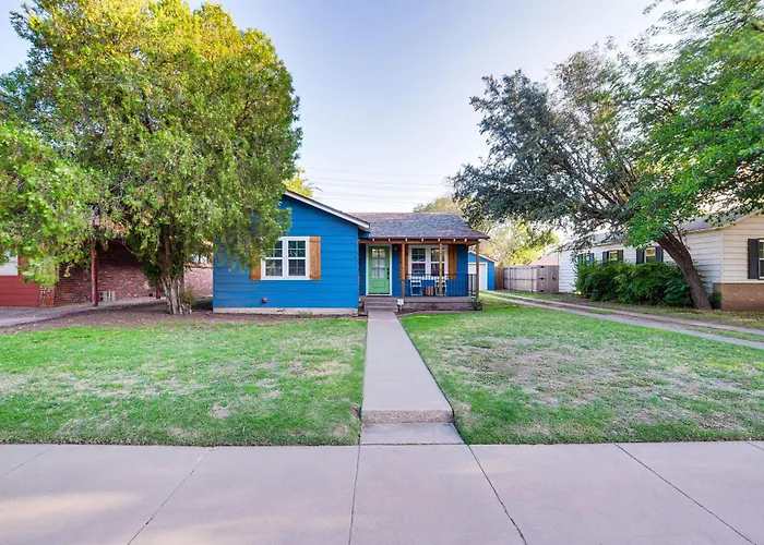 Chic Home ~ 2 Mi To Ttu W/ Grill & Yard In Lubbock
