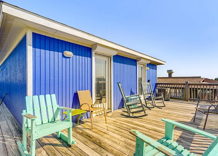 Galveston Coastal Retreat: 2 Mi To State Park!