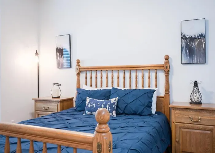 Game Room! Rooftop Deck! Sleeps 11