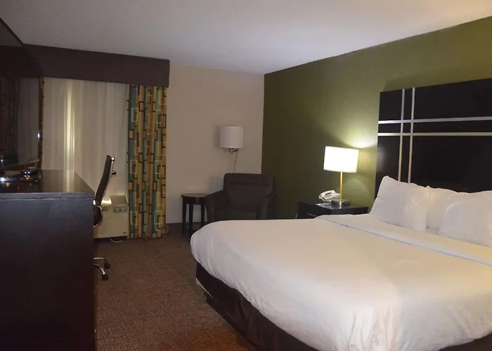 Comfort Inn & Suites Maumee - Toledo I80-90