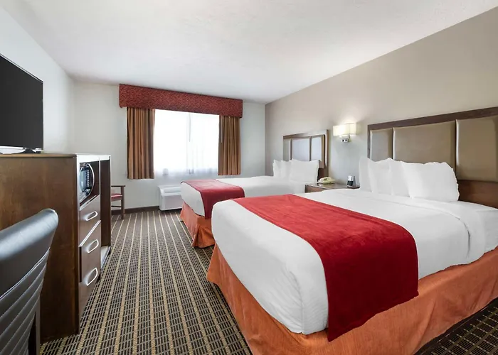 Best Western Plus Eagleridge Inn & Suites