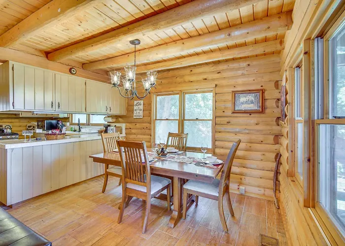 Crestline Area Vacation Rental Cabin W/ Decks!