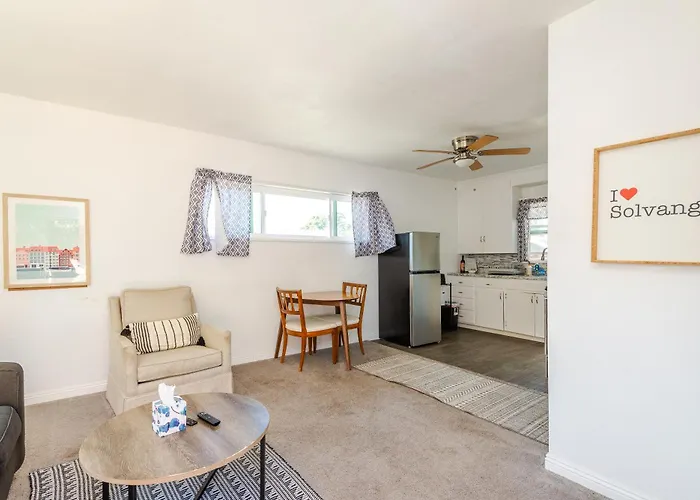 Solvang Bungalow A