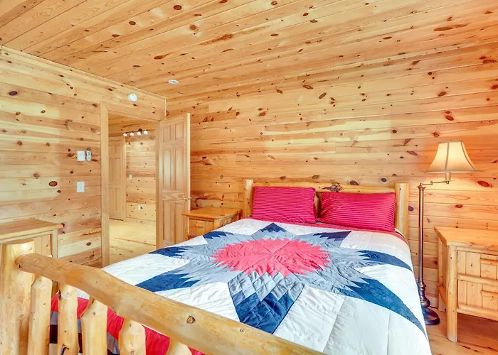 Wraparound Deck + Bbq: Pet-Friendly Deadwood Cabin