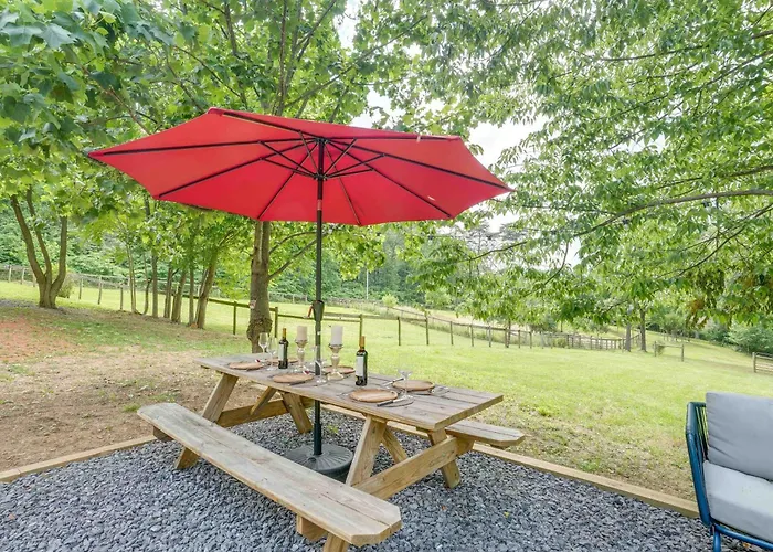 Front Royal Retreat On 3 Acres W/ Mtn Views!