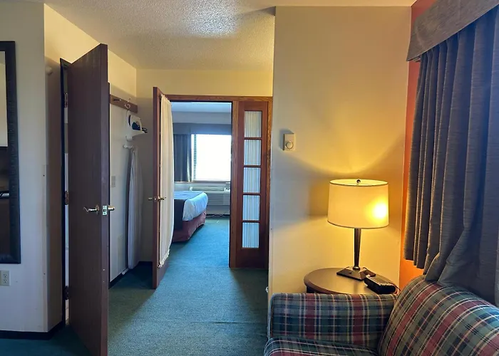Northwoods Inn & Suites - Blackduck