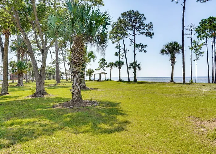 Walk To Bay & Dtwn: Port St Joe Paradise W/ Grill!