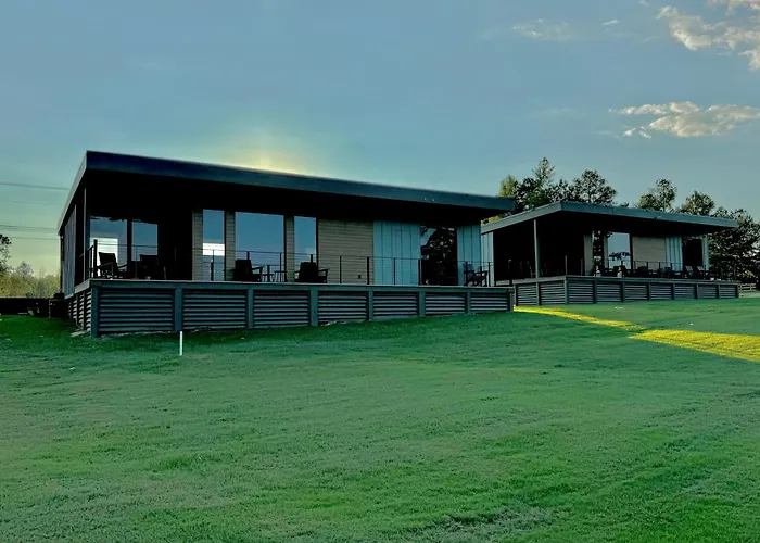 The Porches At Ole Brook