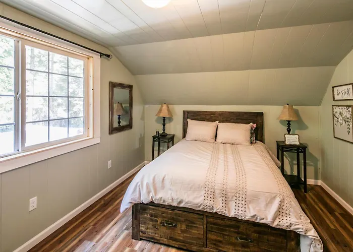 Cabin Minutes From Yosemite