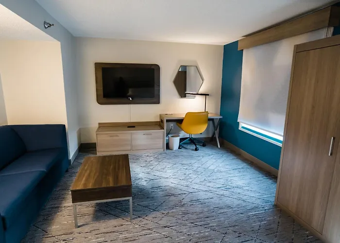 Holiday Inn Express Hotel & Suites Knoxville-North-I-75 Exit 112 By Ihg