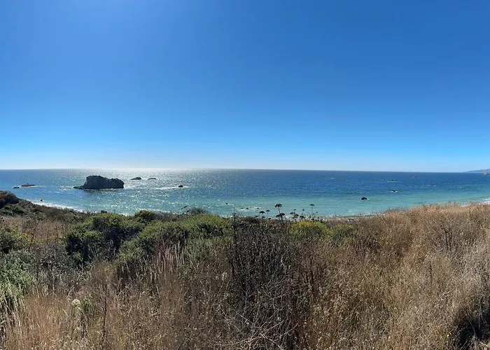 Ocean And Sunset Views - Cliff Side Cottage