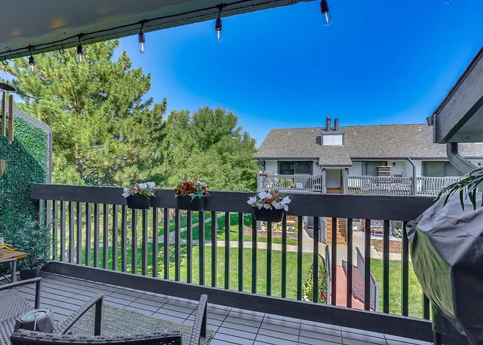1 Mi To Dtwn: Condo W/ Pool Access In Castle Rock