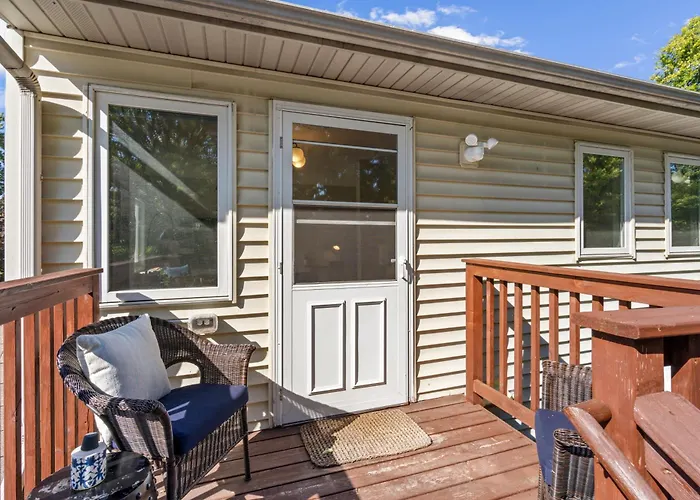 Nicollet Nook 1Br Upper-Level Retreat
