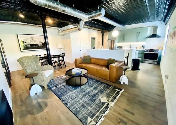 Unit C, The Kroger Lofts