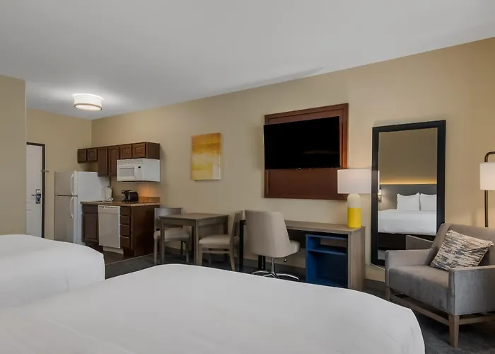 Comfort Inn & Suites Barnesville - Frackville