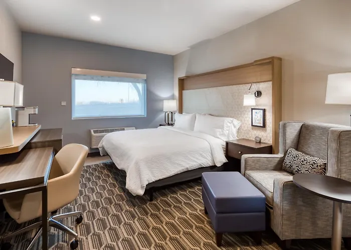 Holiday Inn Kansas City - Downtown By Ihg