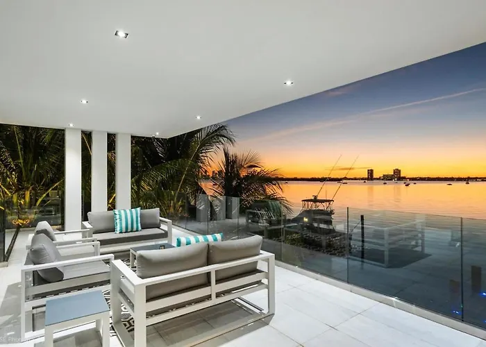 Best Sunset Bayfront - Pool Jacuzzi Pool Table