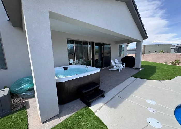 4Br Oasis - Pool And Spa - Near Golf And Casinos
