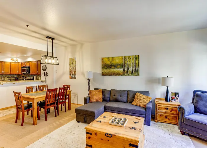 Walk To Ski Lift: Condo W/ Hot Tub In Durango!