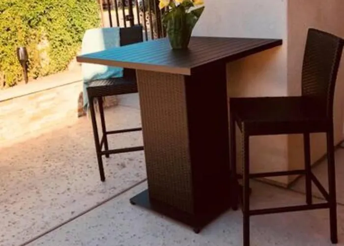 Private Casita In The Heart Of Palm Desert