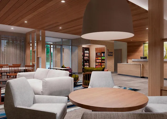 Fairfield Inn & Suites Shawnee