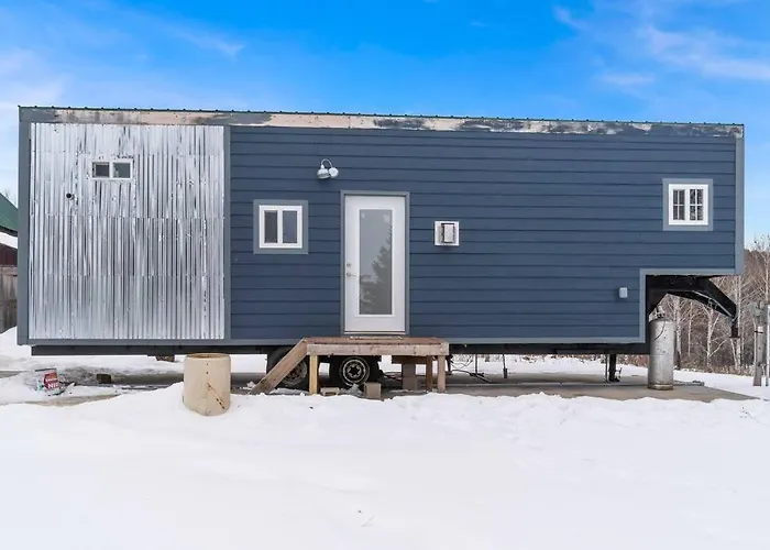 Bluetinyhome With Hottub