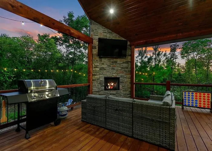 Under The Stars - Secluded, Hot Tub, Firepit, Games
