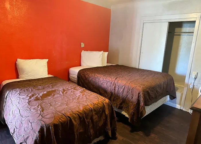 Coalinga Motel