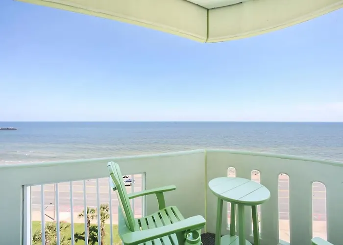 Oceanside Escape With 3 Bedrooms Spectacular Ocean View And Pool