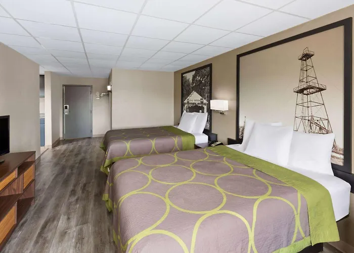 Super 8 By Wyndham Buffalo