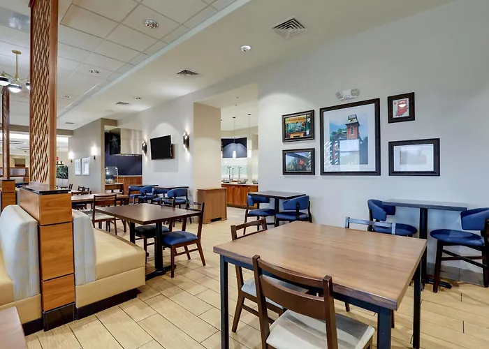 Drury Inn & Suites Lafayette In