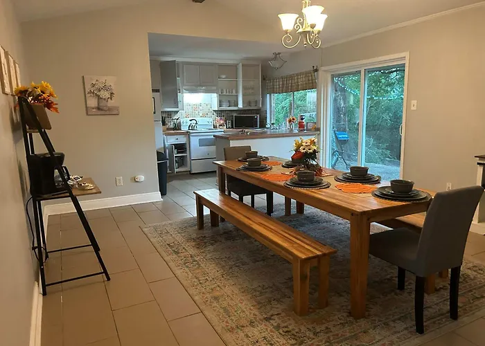 Parkhill Place- Mins From University Of South Al