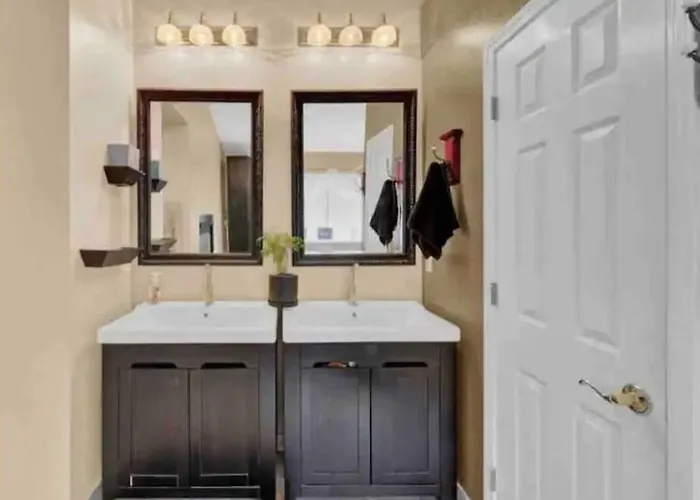 A Master Suite With Own Kitchenette And Bath