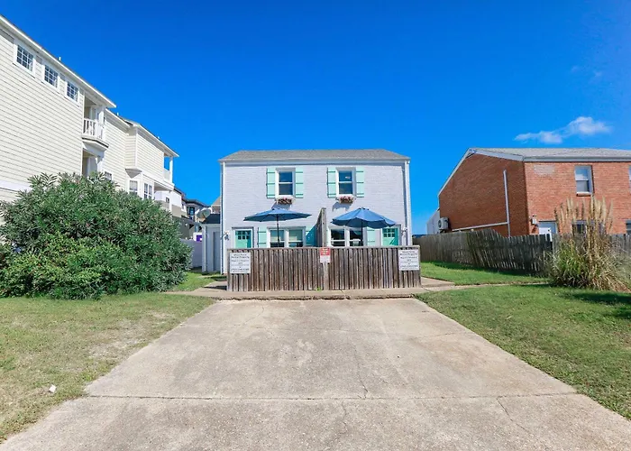 Sojourn'S Sea Views With Balcony Sleeps 10