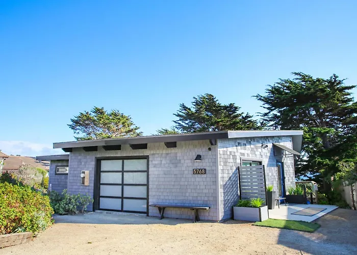 5768 Moonstone Bch Dr.