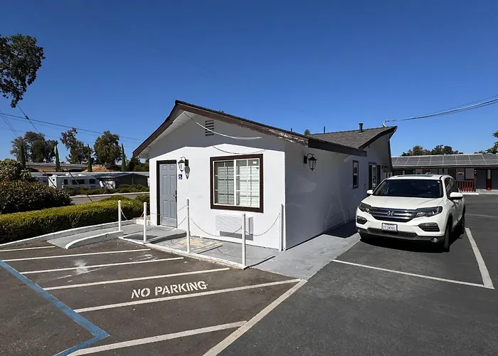Paso Robles Wine Country Inn