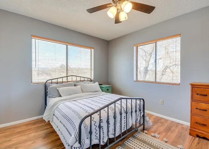 1 Mi To Museum: Pet-Friendly Prescott Condo