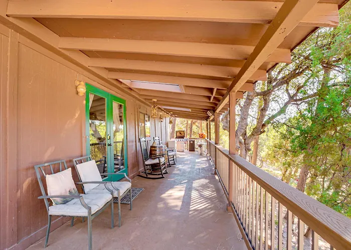 Hot Tub, Game Room: Dog-Friendly Pine Cabin!