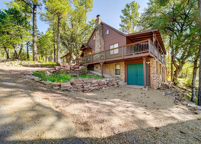 Hot Tub, Game Room: Dog-Friendly Pine Cabin!