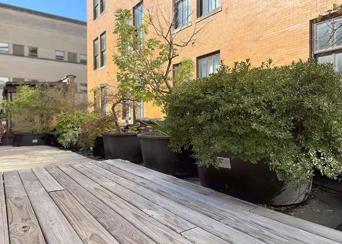 The Historic Lyric Penthouse With Private Rooftop