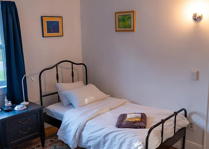 Air Vermont Suite