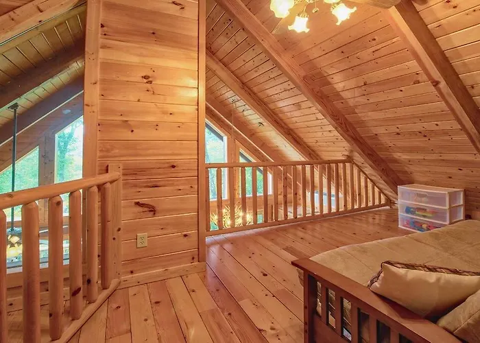 Beautiful Log Cabin With Panoramic Views