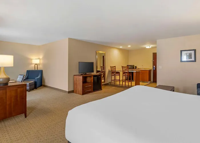 Comfort Inn & Suites Gillette Near Campbell Medical Center