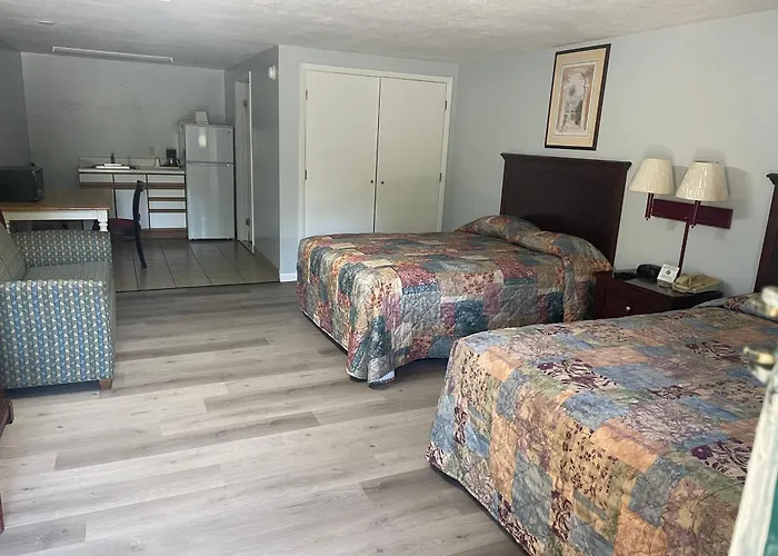 Perry-O Inn & Suites